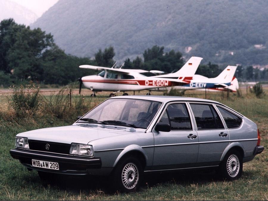  Volkswagen Passat 5-Door 1980 года  (фото 9 из 9)
